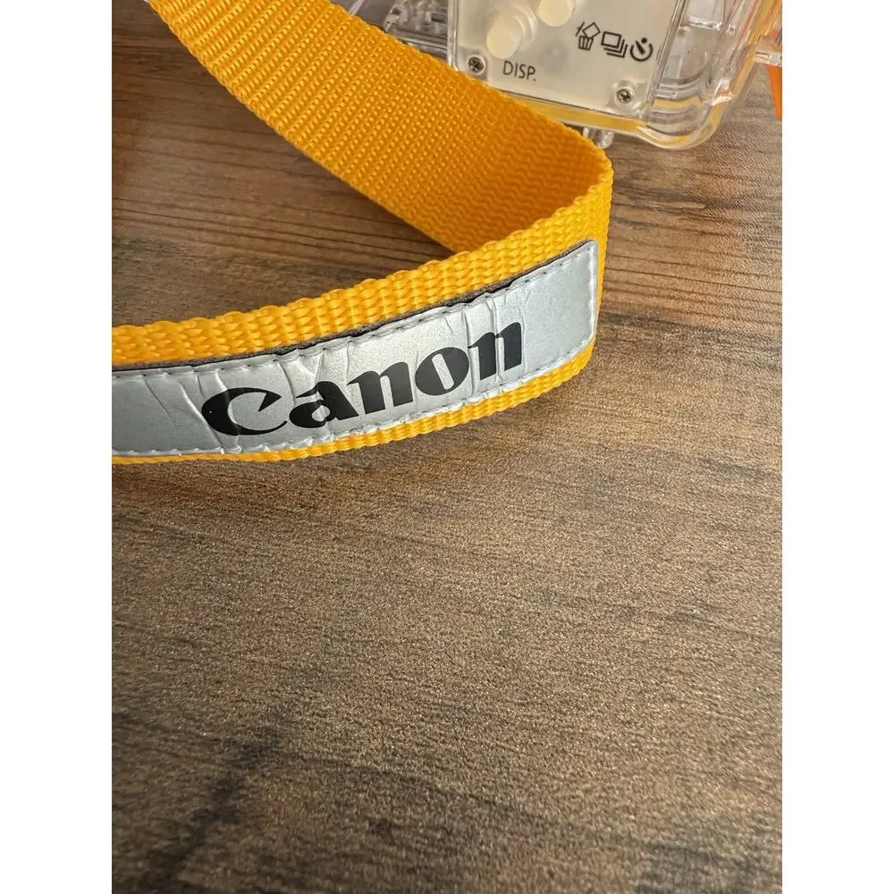 Canon AW-DC30 All Weather Case with tri pod stand